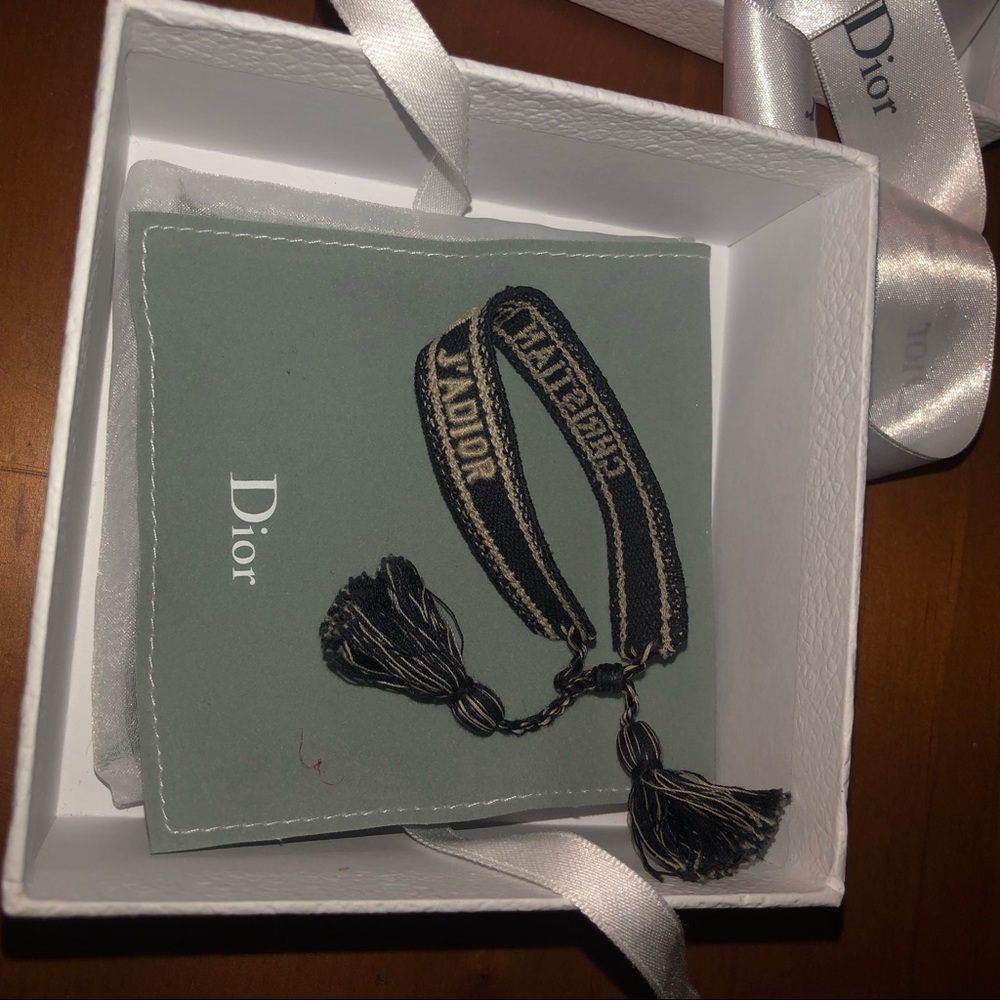 New dior friendship bracelet